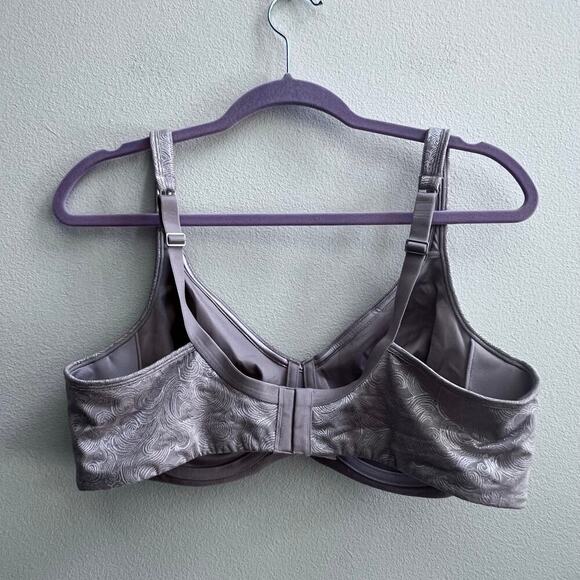 Women's Playtex Full Coverage Underwire Non-Padded Wide Straps Bra Size 42C - Picture 2 of 5